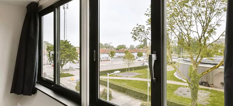 Aluminum End Vent Slider Windows in Miami Gardens, FL