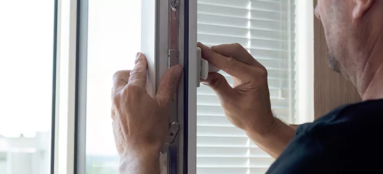 Custom Hopper Windows in Miami Gardens, FL